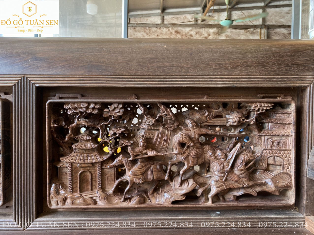 Hinh ảnh chi tiết bộ trường kỷ đục tích gỗ gụ ta cũ 